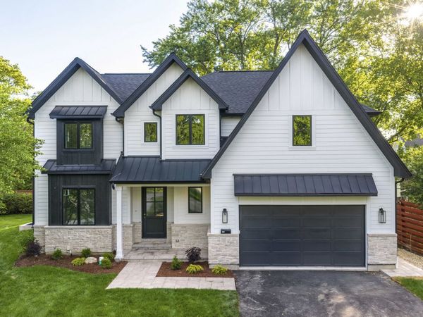 440 Briarhill Road , Glenview, IL 60025