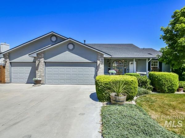 20 S. Bonner Street, Nampa, ID 83651