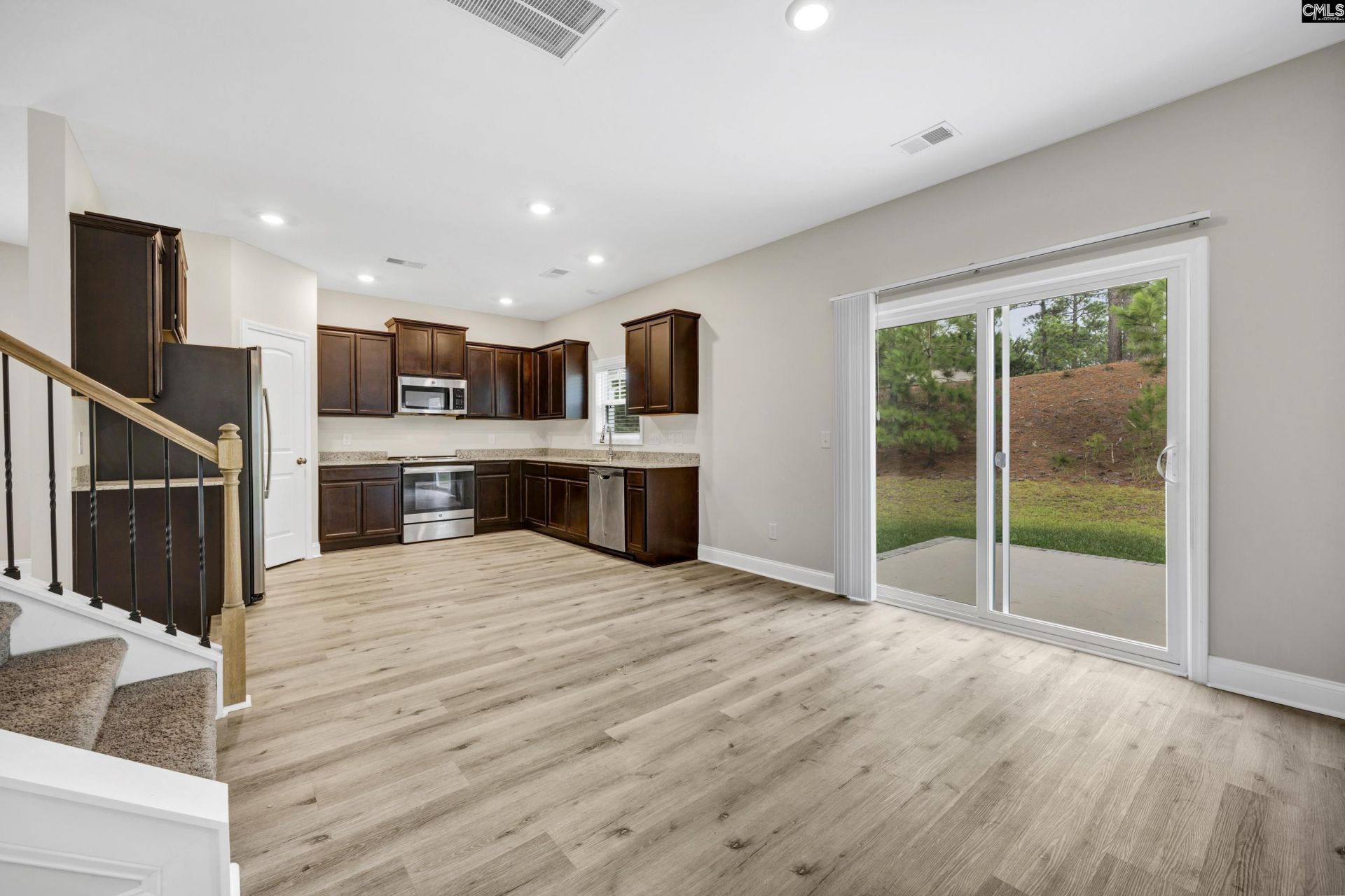 205 Long Iron Court  Photo 12