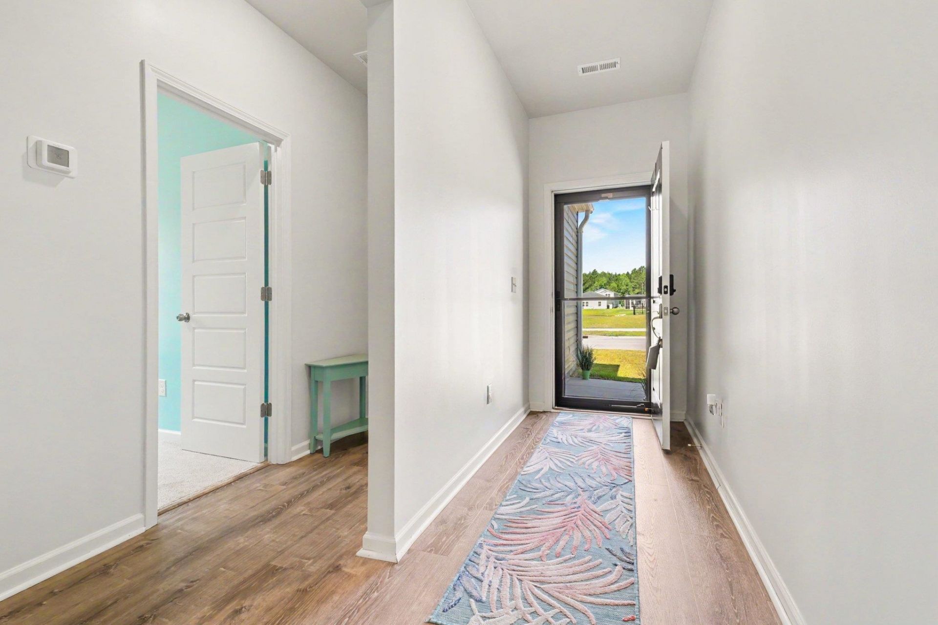172 Fox Rae Dr.  Photo 5