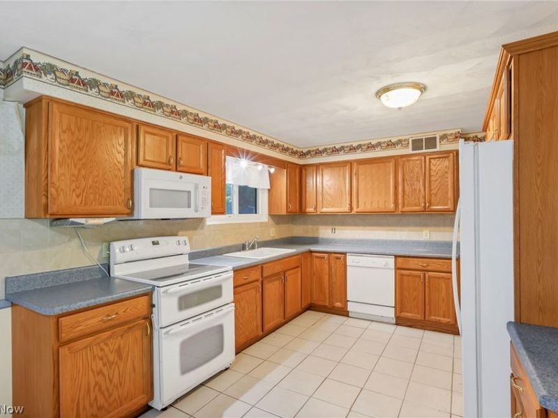 3140 Nob Hill Road , Zanesville, OH 43701 Photo 12