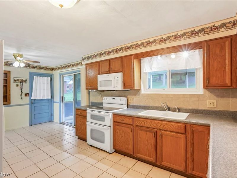 3140 Nob Hill Road , Zanesville, OH 43701 Photo 14