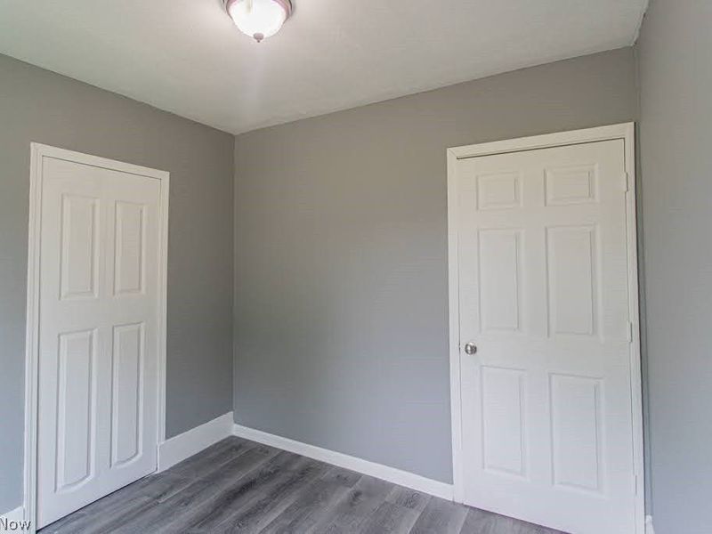 303 E Ravenwood Avenue , Youngstown, OH 44507 Photo 10