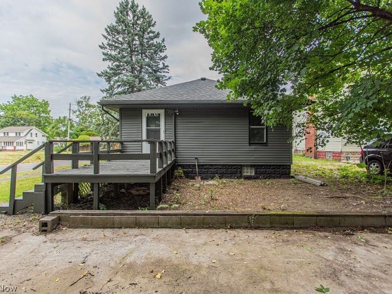 303 E Ravenwood Avenue , Youngstown, OH 44507 Photo 19