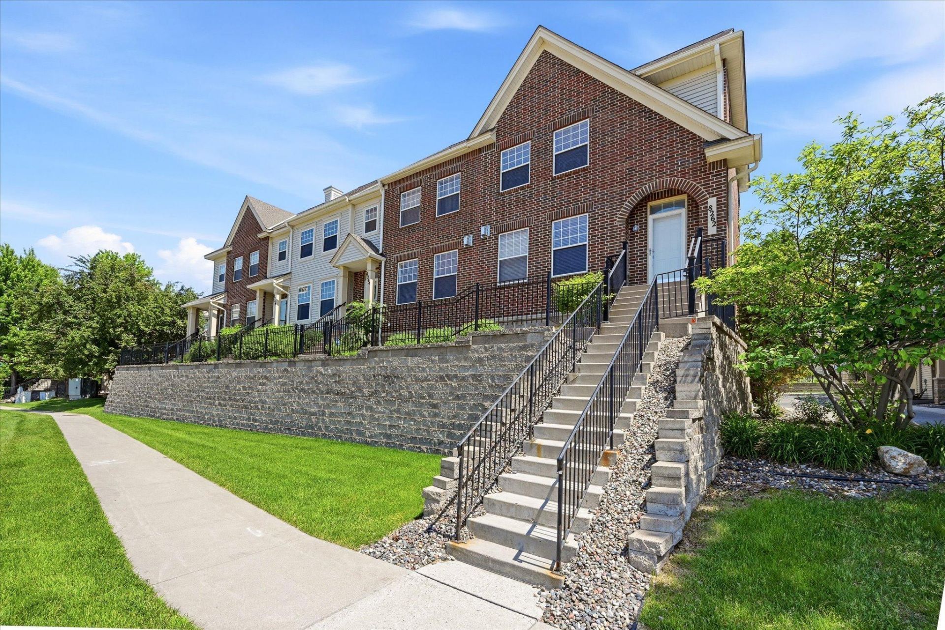 8262 Labont Way , Unit 5, Eden Prairie, MN 55344 Main Photo