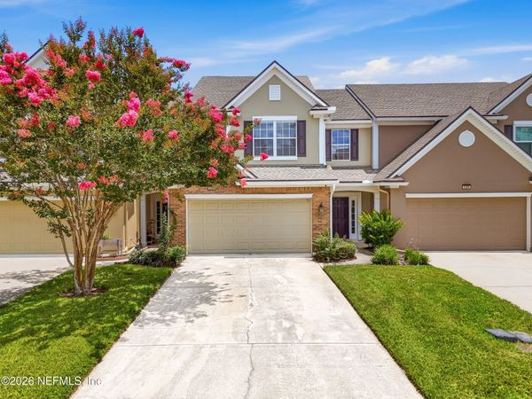 6390 AUTUMN BERRY Circle, Jacksonville, FL 32258