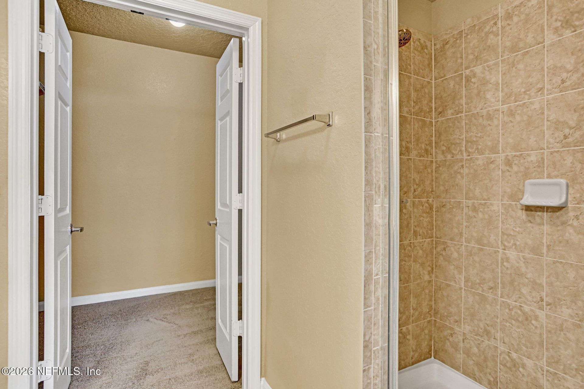 8539 Gate Parkway W, Unit 9330, Jacksonville, FL 32216 Photo