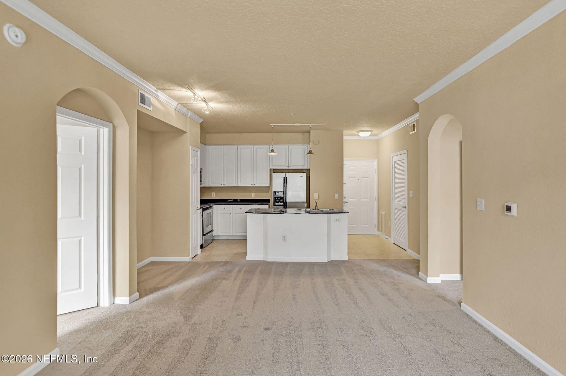 8539 Gate Parkway W, Unit 9330, Jacksonville, FL 32216 Photo