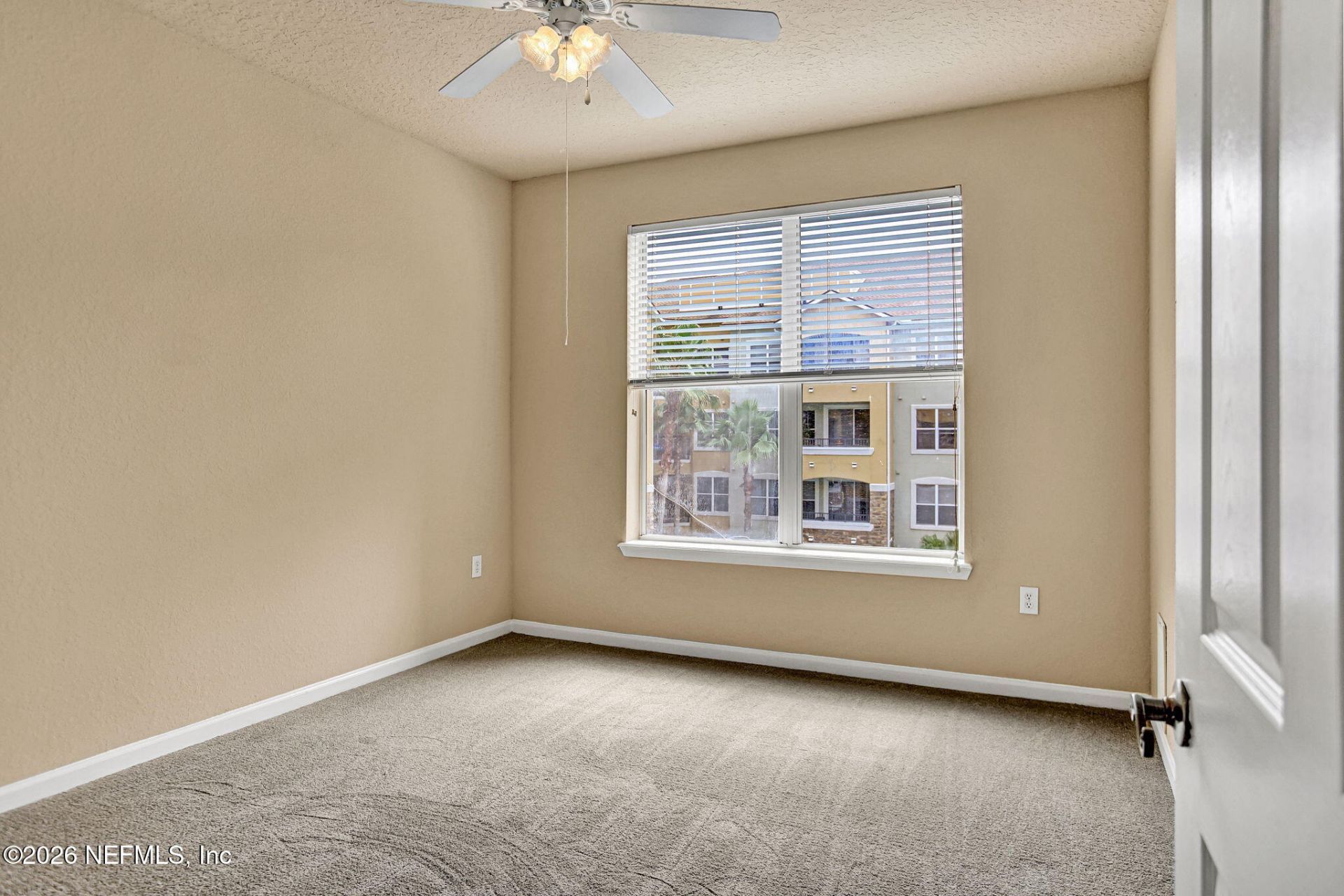 8539 Gate Parkway W, Unit 9330, Jacksonville, FL 32216 Photo