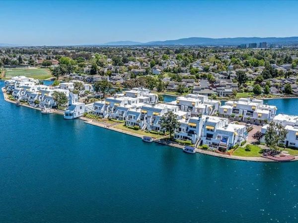 945 Lido Lane , Foster City, CA 94404