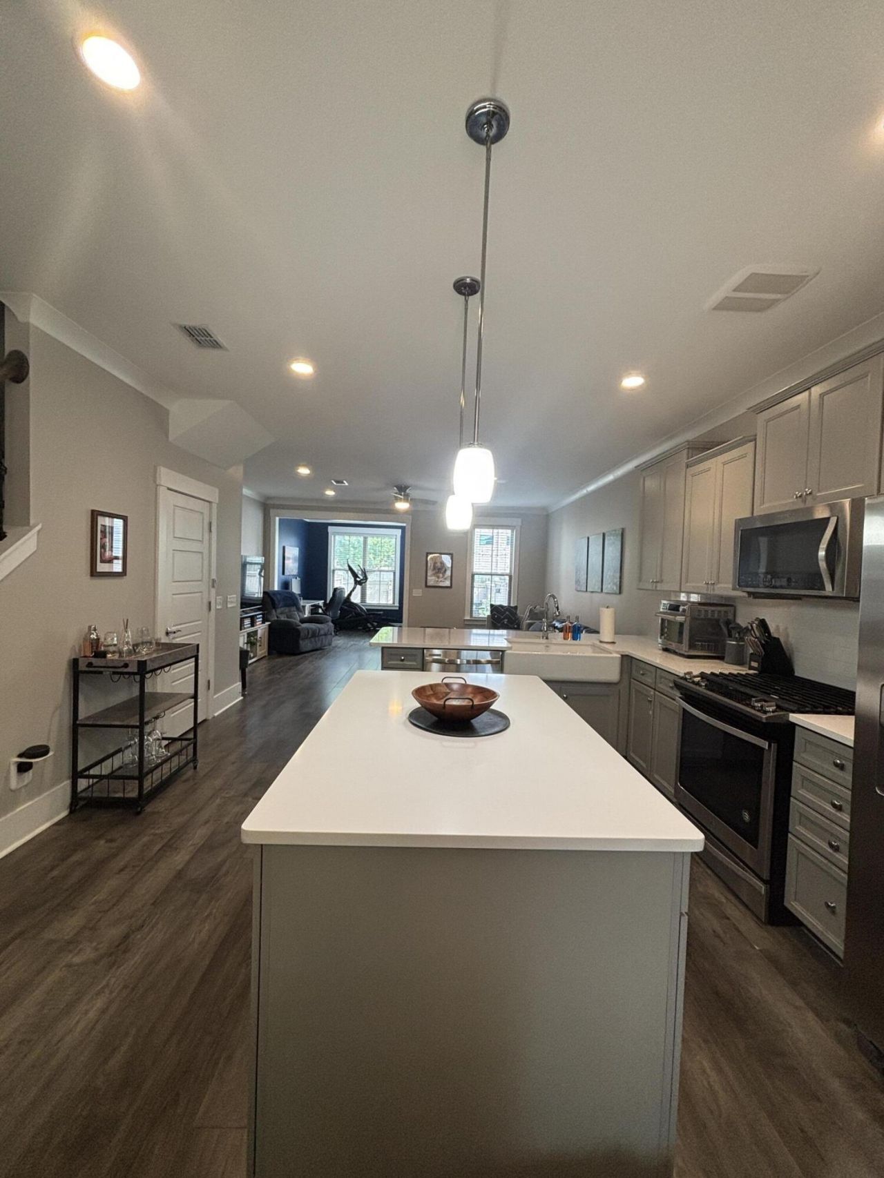 224 Oak Park Street Photo 4