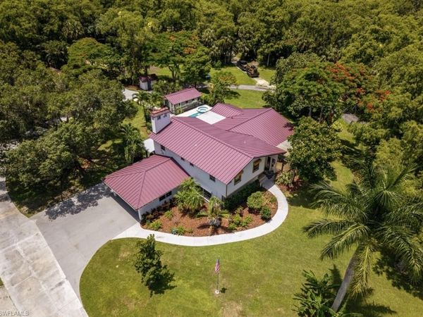 6100 Dogwood WAY, NAPLES, FL 34116