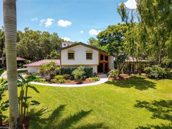 6100 Dogwood WAY, NAPLES, FL 34116