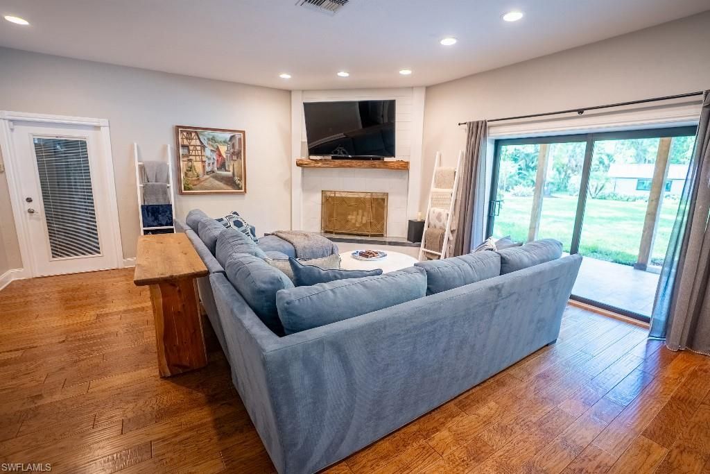 6100 Dogwood Way, Naples, FL 34116 Photo