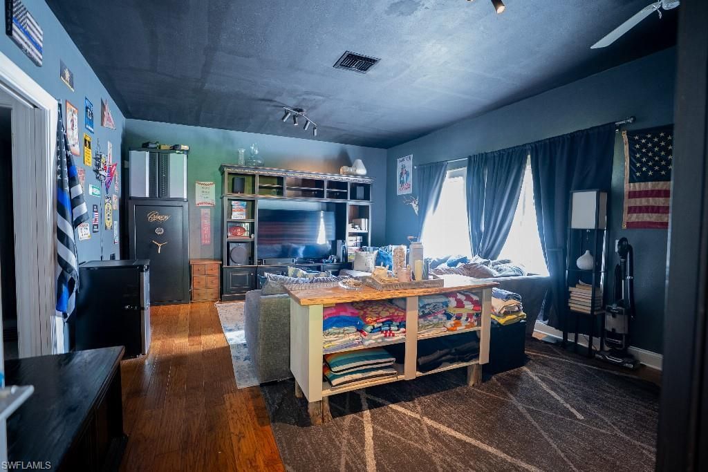 6100 Dogwood Way, Naples, FL 34116 Photo