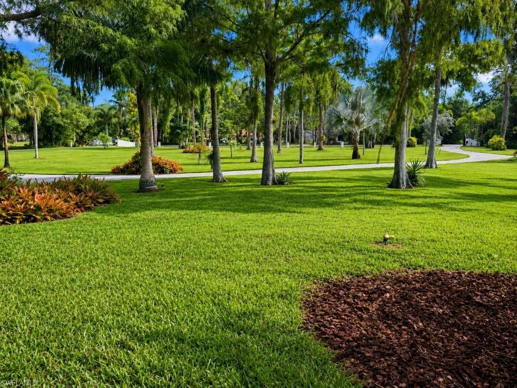 6100 Dogwood Way, Naples, FL 34116 Photo