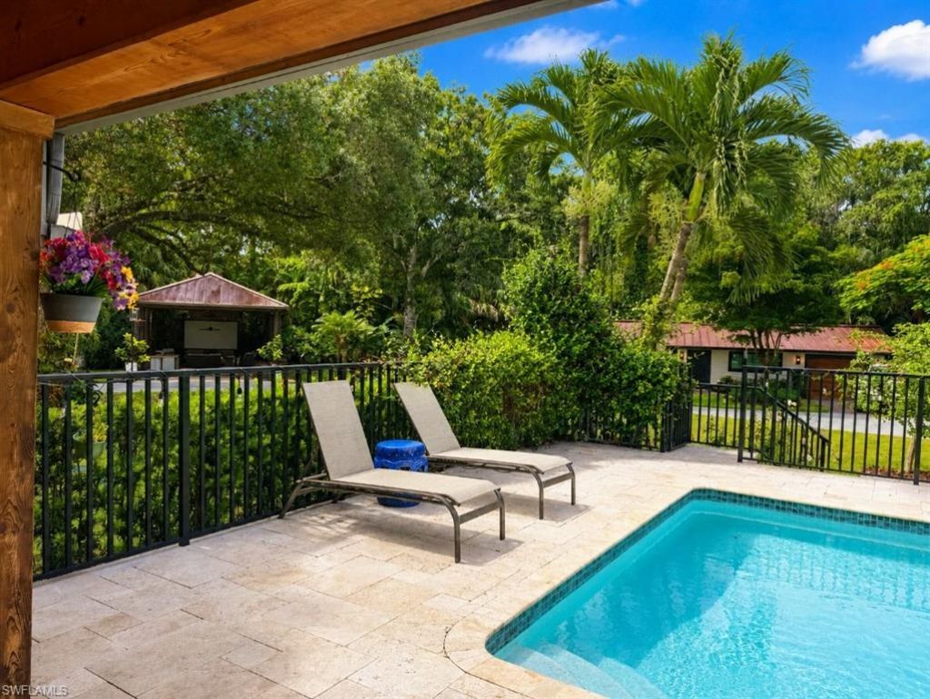 6100 Dogwood Way, Naples, FL 34116 Photo