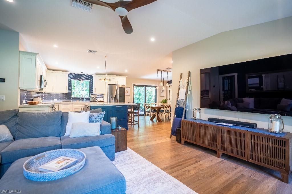 6100 Dogwood Way, Naples, FL 34116 Photo