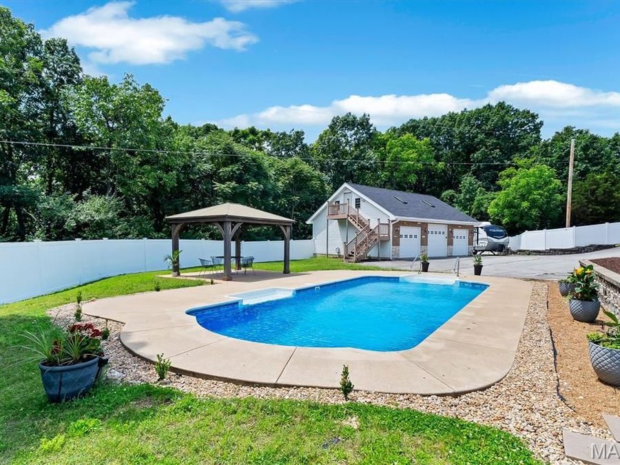 Property Image 63