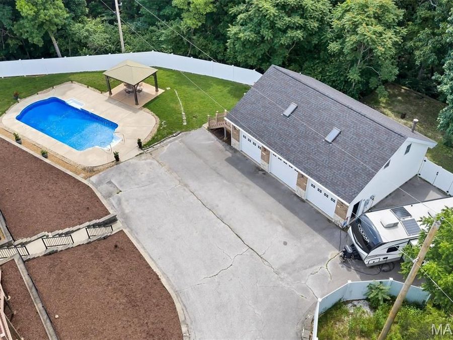 Property Image 76