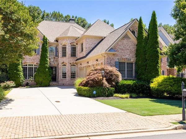 3066 Haynes Trail, Alpharetta, GA 30022
