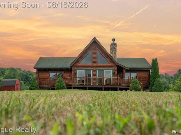 1966 Mayer Road, Kimball Twp, MI 48074