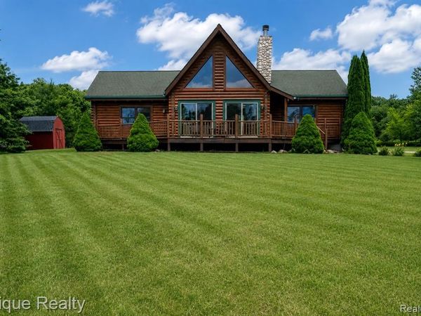 1966 Mayer Road, Kimball Twp, MI 48074