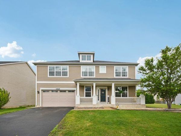 2465 Heron Lane, Wauconda, IL 60084