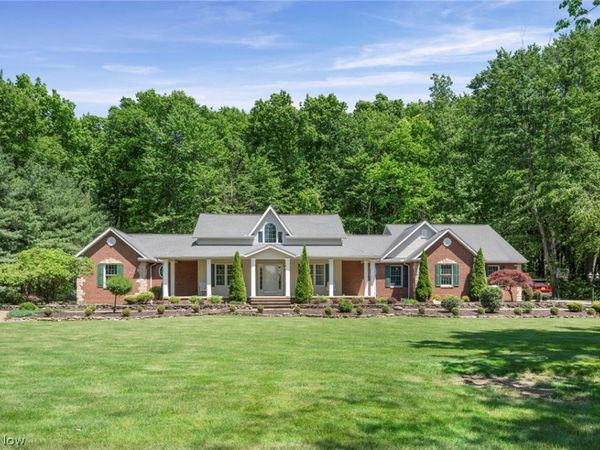 167 Rebecca Lane , Brunswick, OH 44212