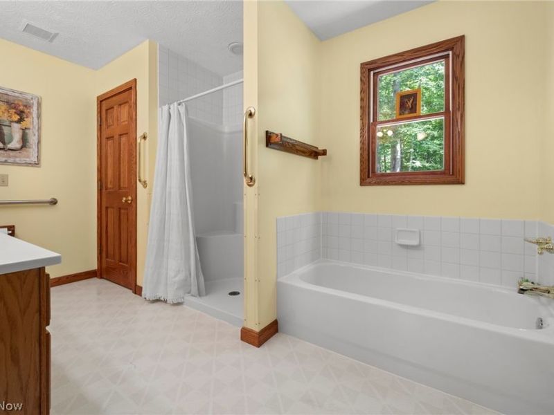 167 Rebecca Lane, Brunswick, OH 44212 Photo 20