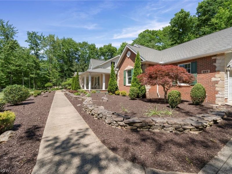 167 Rebecca Lane, Brunswick, OH 44212 Photo 4