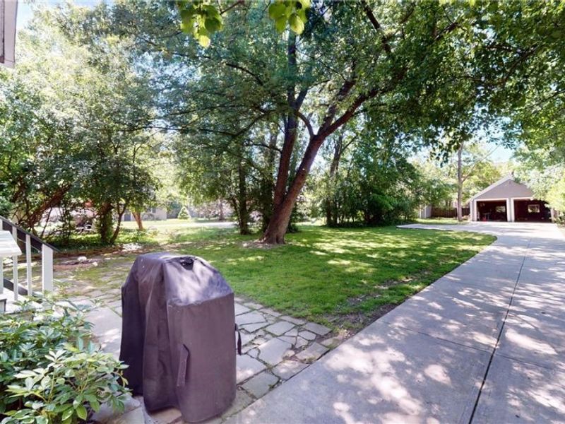 17437 Clifton Boulevard, Lakewood, OH 44107 Photo 10