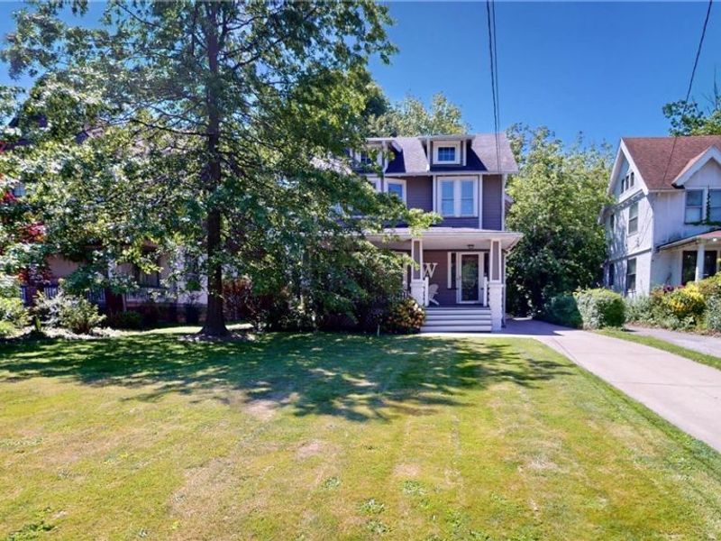 17437 Clifton Boulevard, Lakewood, OH 44107 Photo 3