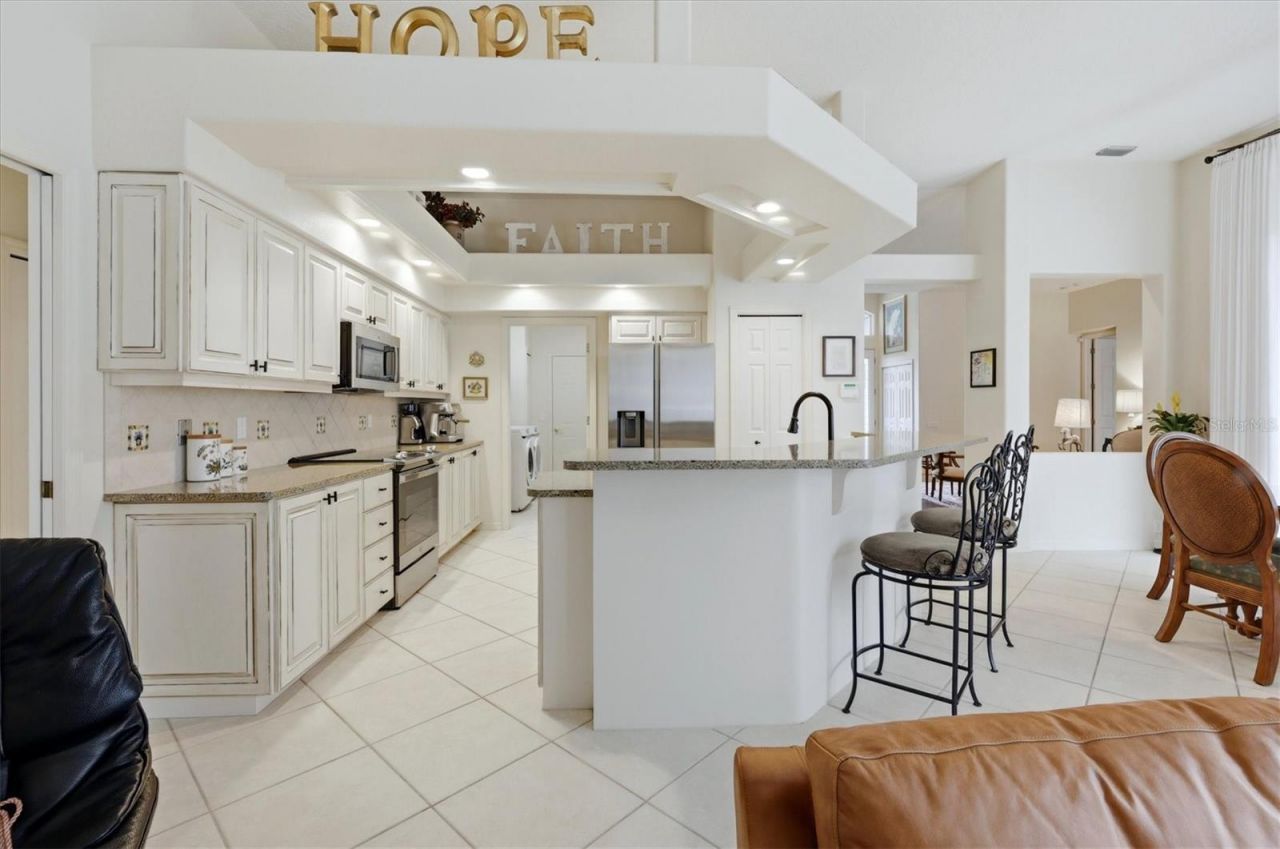 597 Aston Woods Court, Venice, FL 34293 Photo