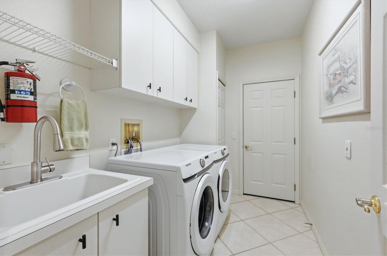 597 Aston Woods Court, Venice, FL 34293 Photo