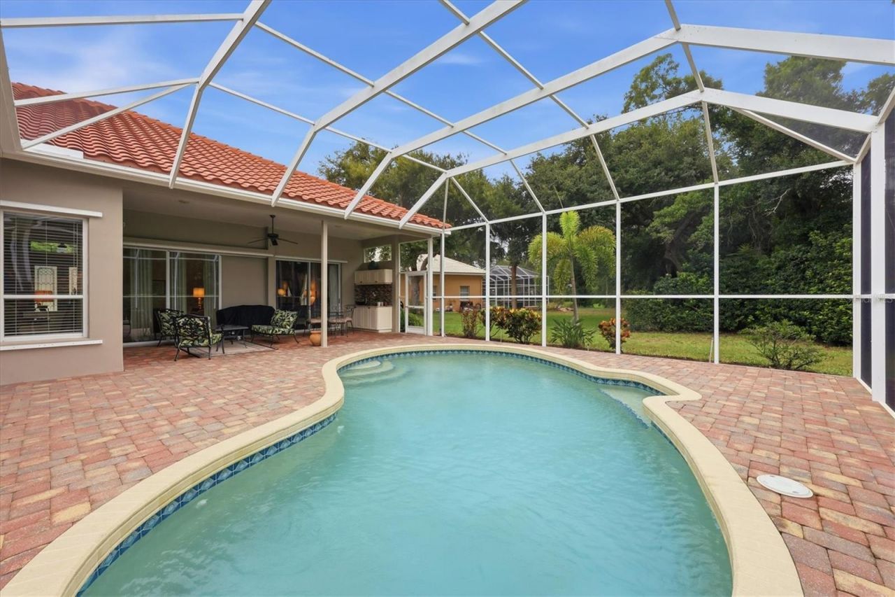 597 Aston Woods Court, Venice, FL 34293 Photo
