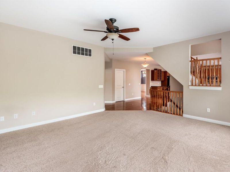 1481 Shaker Run Boulevard, Turtle Creek Twp, OH 45036 Photo 17