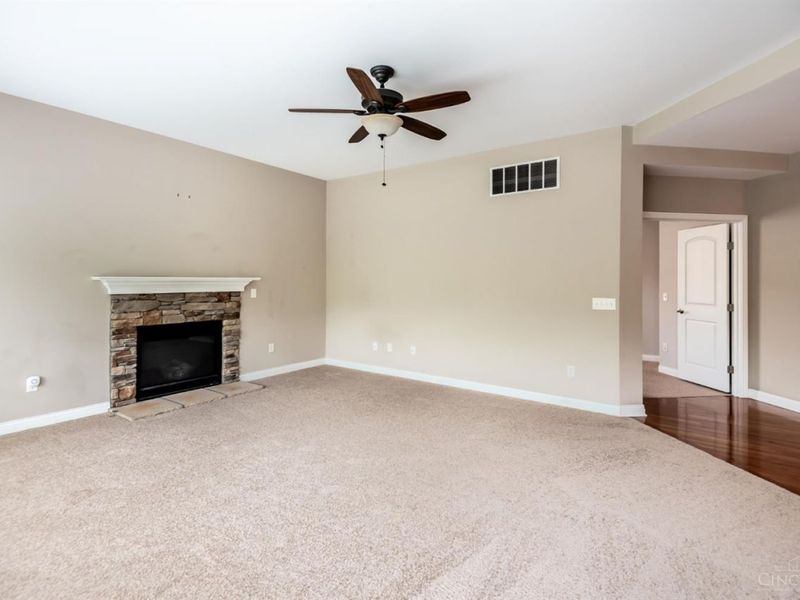 1481 Shaker Run Boulevard, Turtle Creek Twp, OH 45036 Photo 18