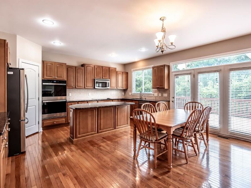 1481 Shaker Run Boulevard, Turtle Creek Twp, OH 45036 Photo 8