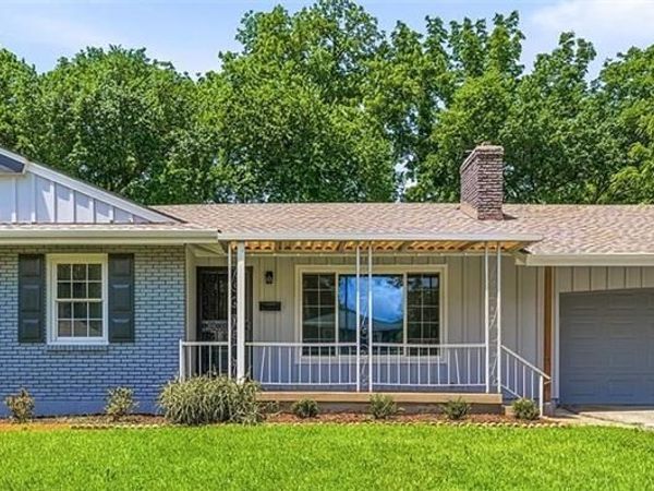 7920 ELM Avenue, Raytown, MO 64138
