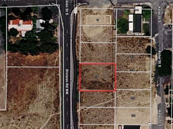 718 S Division , Soap Lake, WA 98851