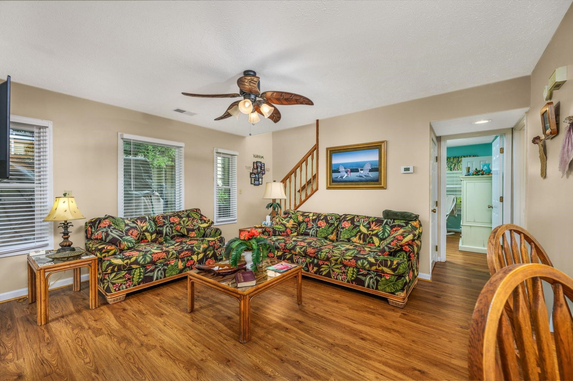 942 Tiffany Ln. Photo 5