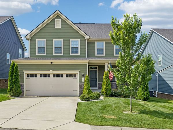 659 Castle Rd , Mount Juliet, TN 37122