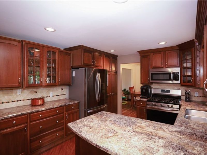 539 Hickory Hollow Drive , Canfield, OH 44406 Photo 5