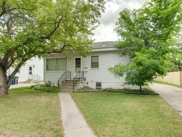 614 16th Street N, Moorhead, MN 56560