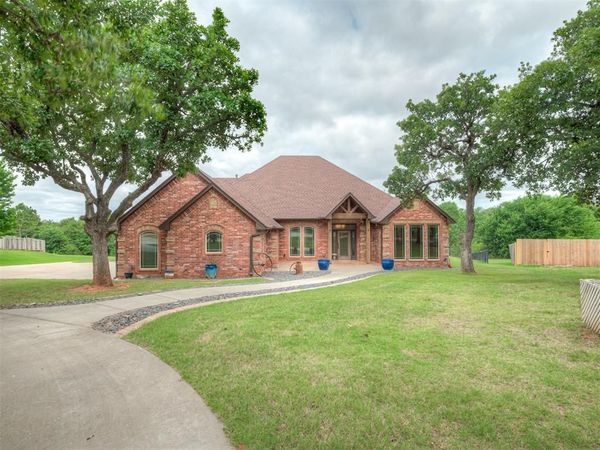 1900 Rock Oak Place, Blanchard, OK 73010