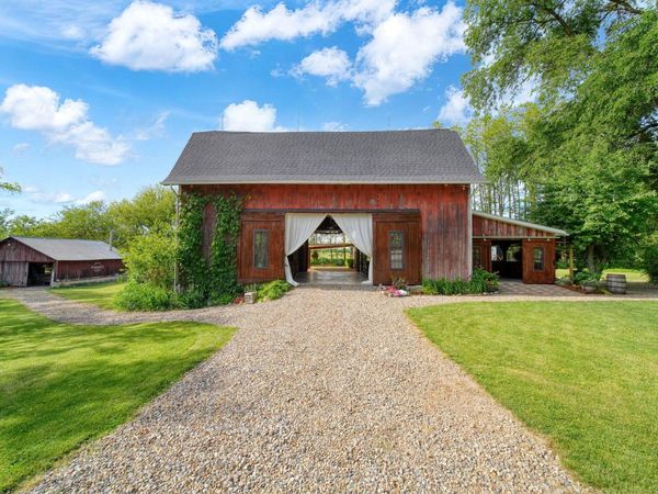 11242 Devereaux Road, Parma, MI 49269
