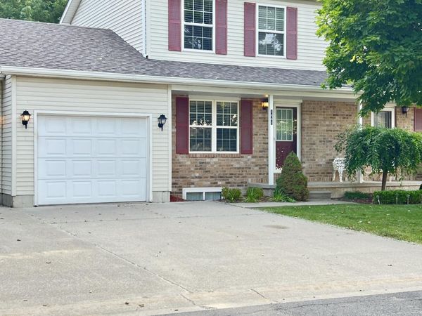1448 Whispering Woods Lane, Marysville, MI 48040