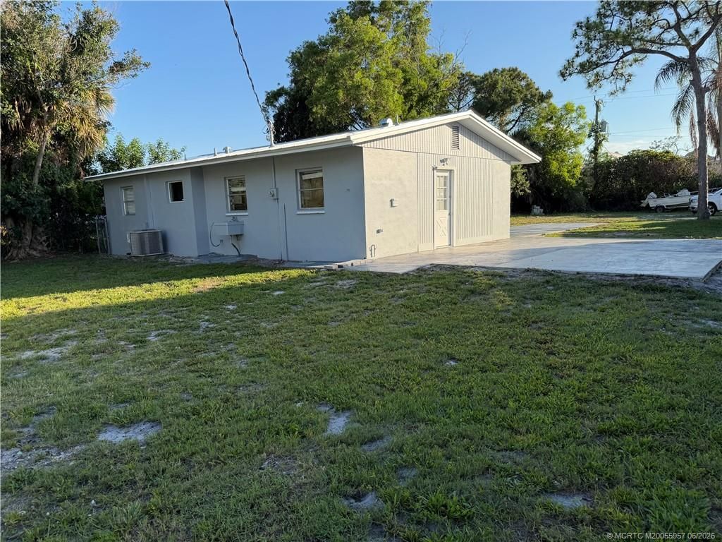 3277 SE Birch Avenue, Stuart, FL 34997 Photo