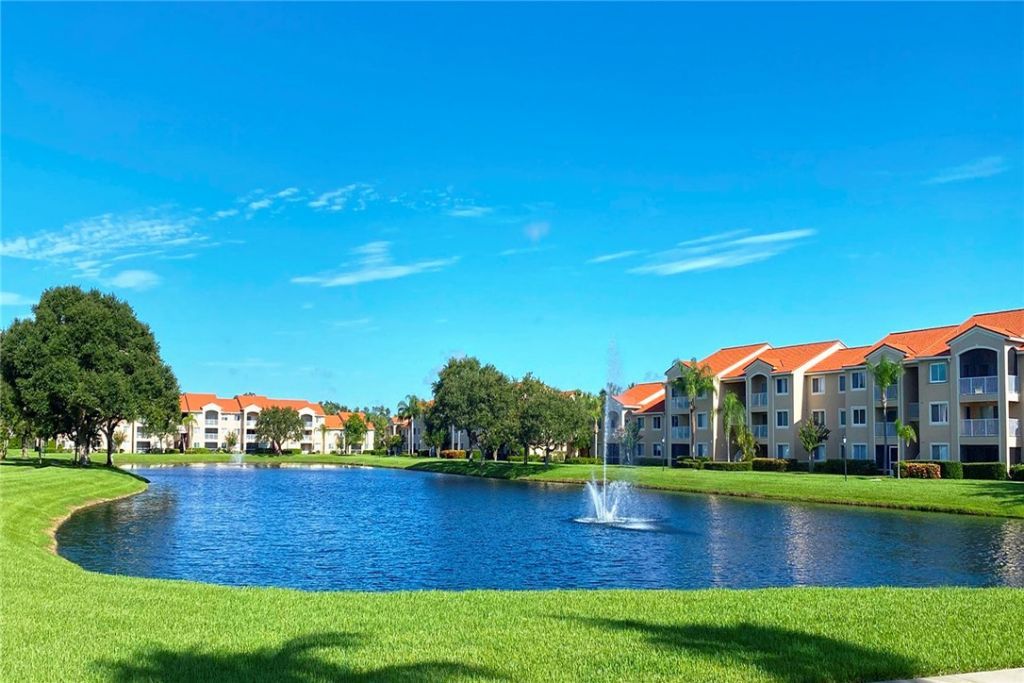 1650 N 42nd Circle, Unit 107, Vero Beach, FL 32967 Photo